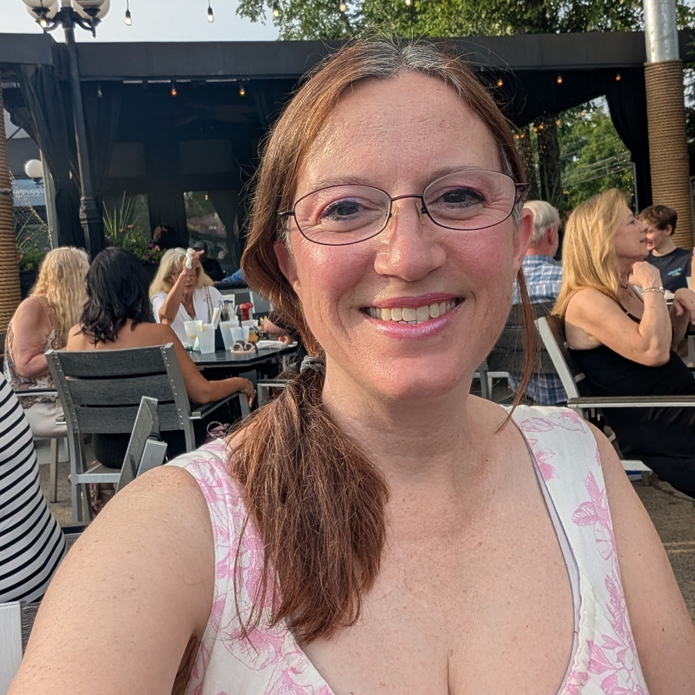 Meet your Posher, Andrea
